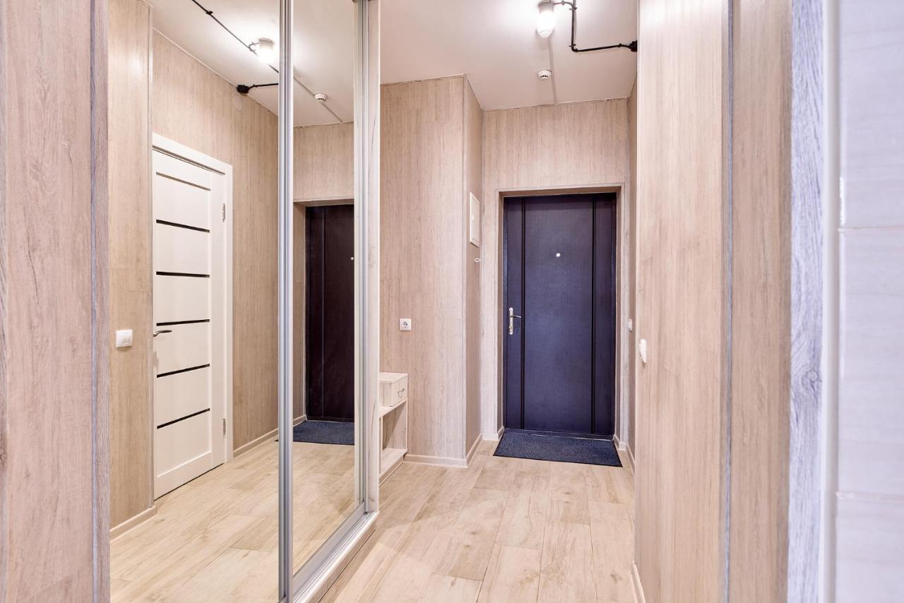 Затишна Квартира У Центрі Міста Elisium3 Kiev Esterno foto